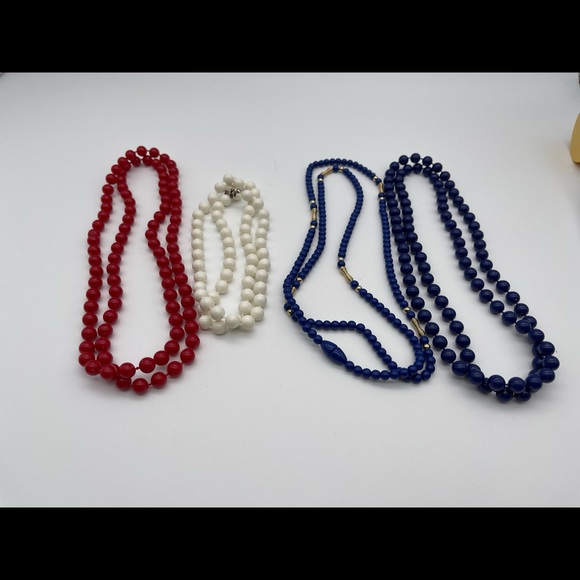 Lot of 4, red, white & blue beaded necklaces - Picture 5 of 5